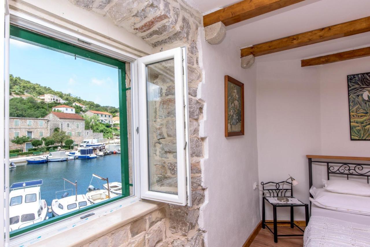 Apartmán Deziderio Stomorska Exteriér fotografie