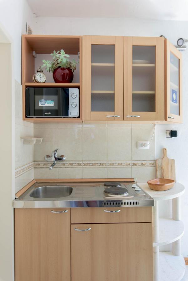 Apartmán Deziderio Stomorska Exteriér fotografie